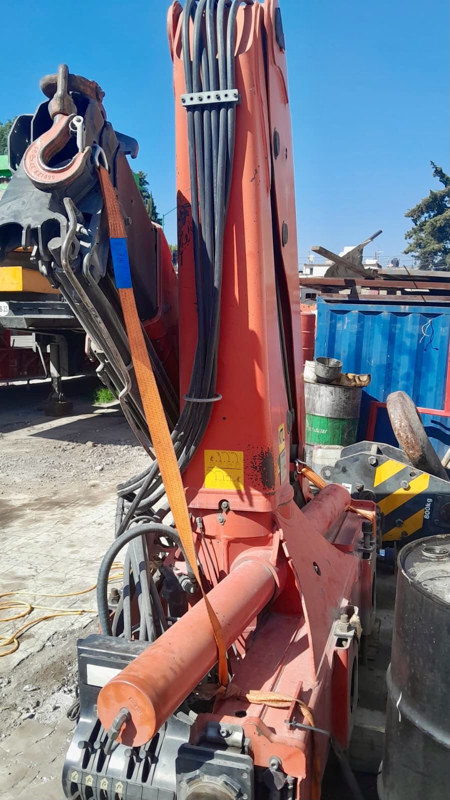 GRÚA ARTICULADA 8 TON PALFINGHER  PK18500 2007