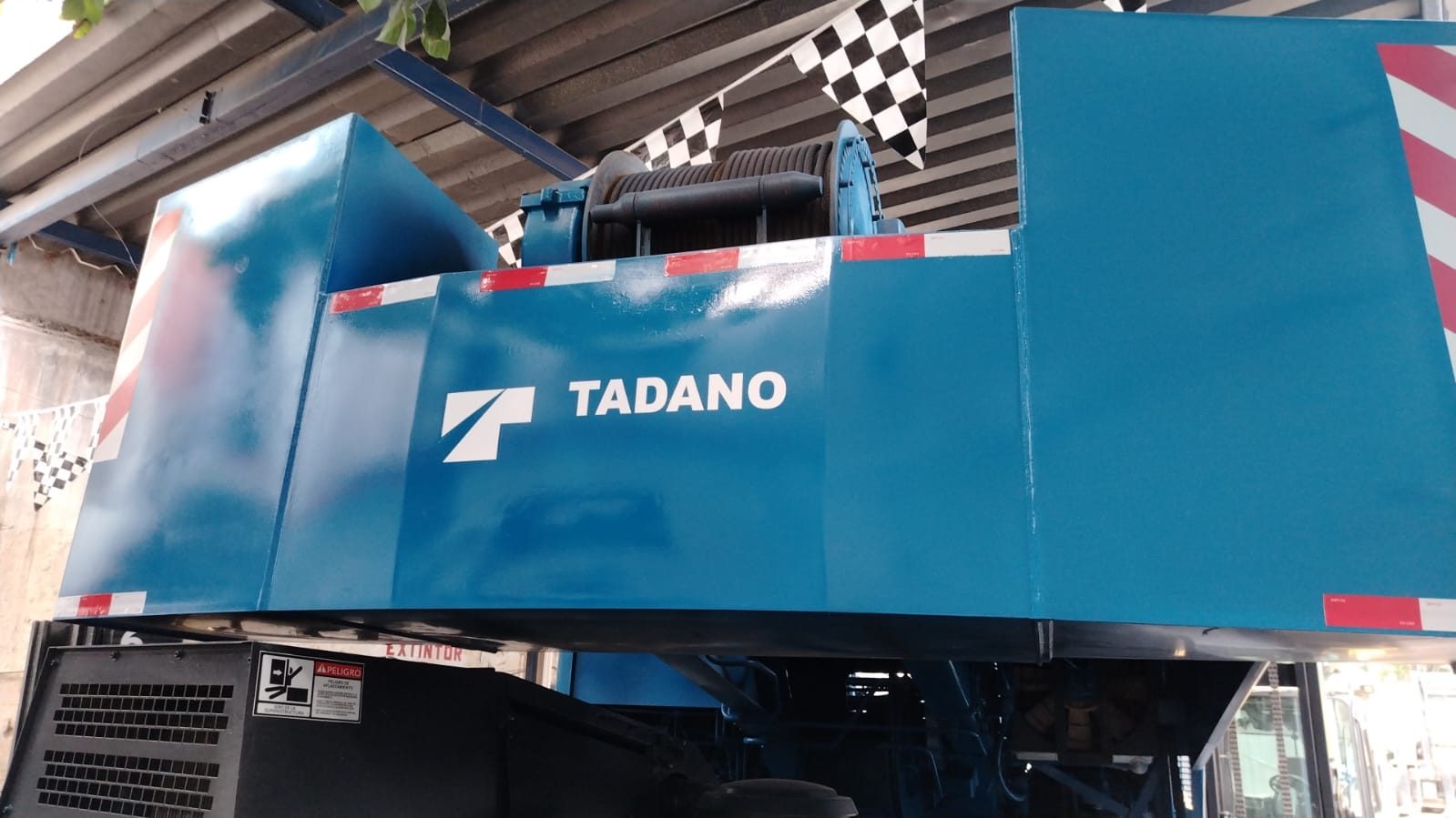 Grúa RT Tadano GR-700E-1 de 70 toneladas Año 2011 Certificada