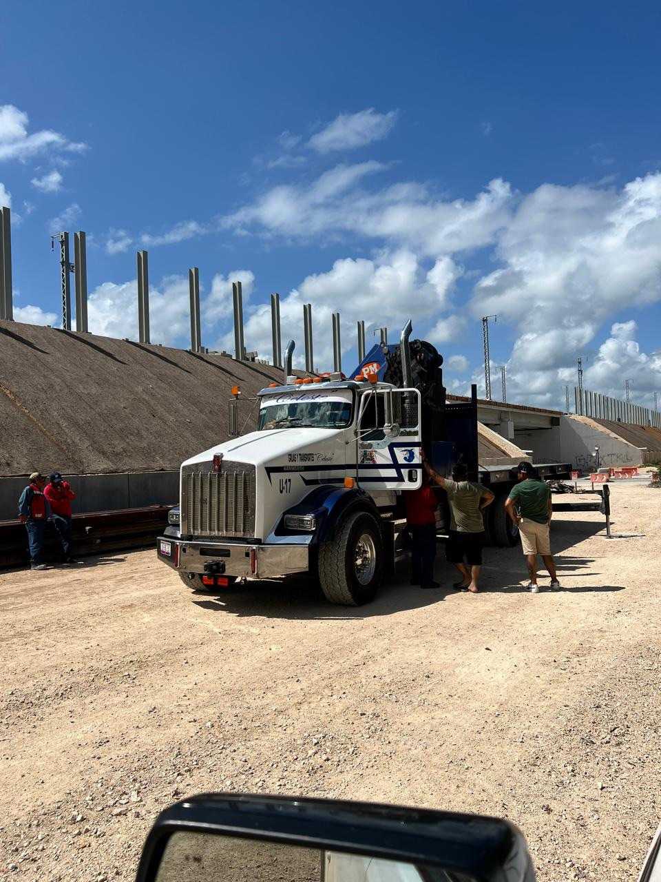 GRÚA ARTICULADA 22 TON