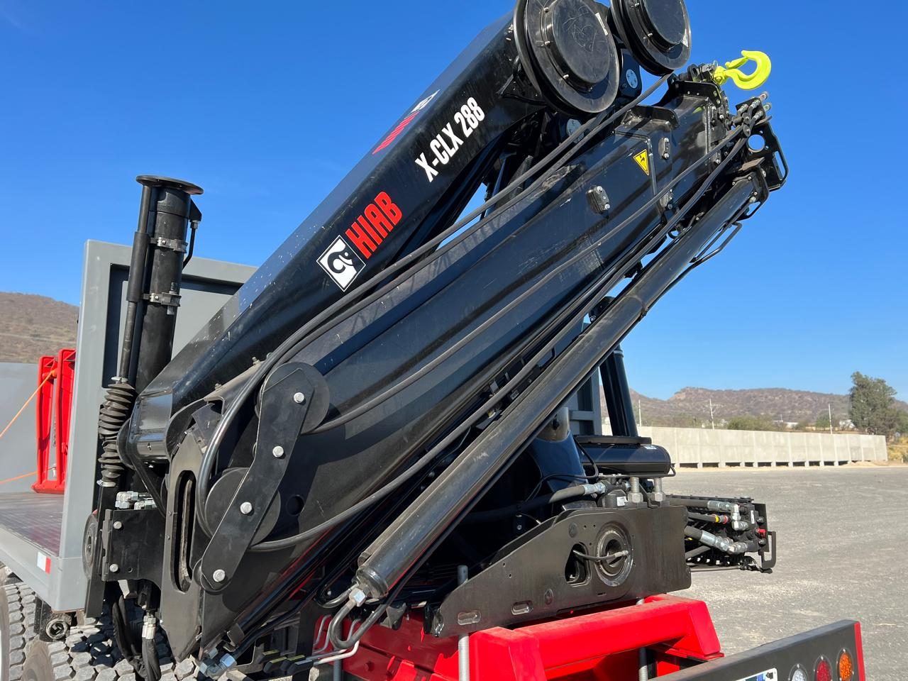 Grúa Articulada HIAB X-CLX 288 EP-4 Seminueva 2023