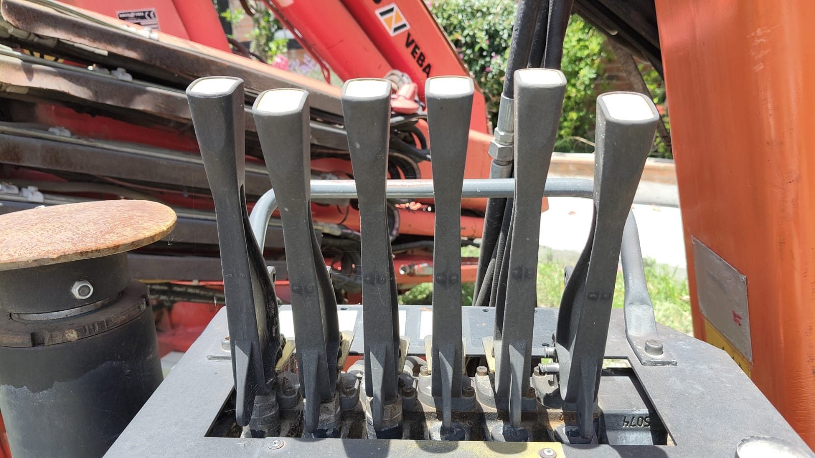 Grúa articulada Palfinger PK 19000D de 7.5 ton año 2002